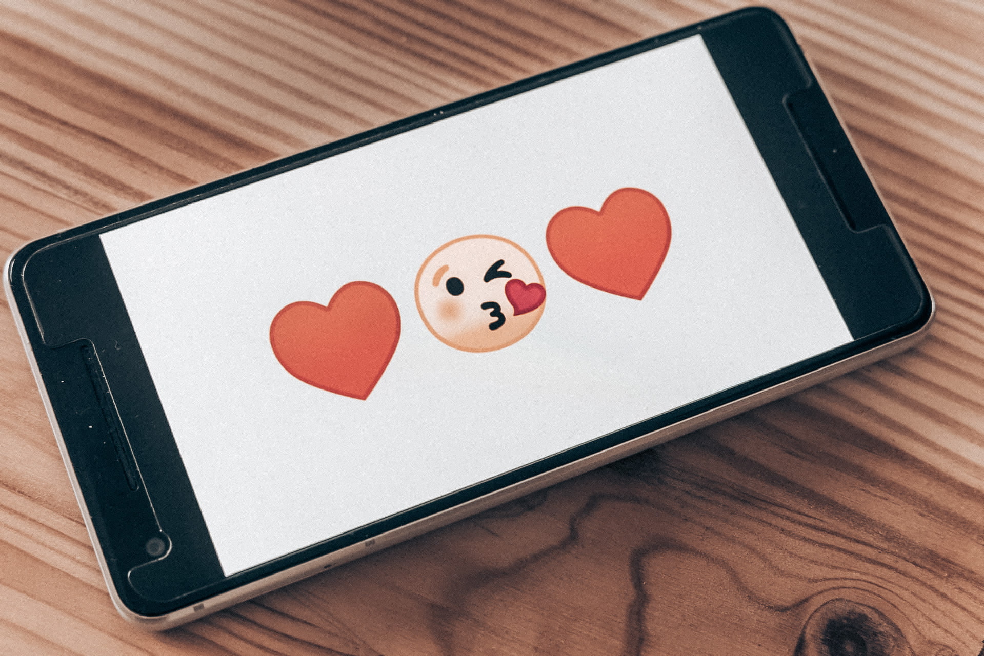 The best dating apps in Dubai